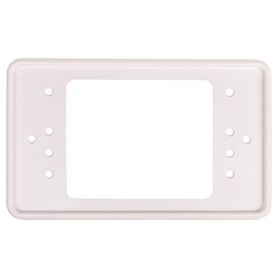 Рамка для номера пластм SW 290*170 ГОСТ БЕЛАЯ под болт без надписи 1 шт SKYWAY