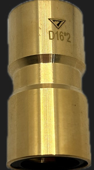 Фитинг латунный  с пласт. вставкой прямой D16х2мм, (D2.D16x2)